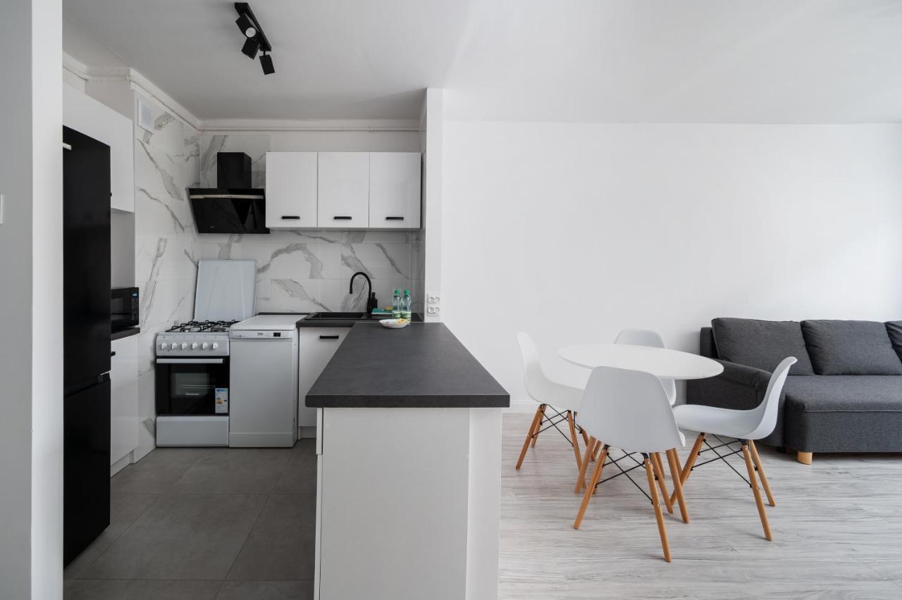 Wierzbno Modern Apartment Варшава Экстерьер фото